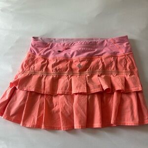 Lululemon Pace Setter Skirt - size 6 - Lululemon Run VINTAGE Pace Setter Skirt